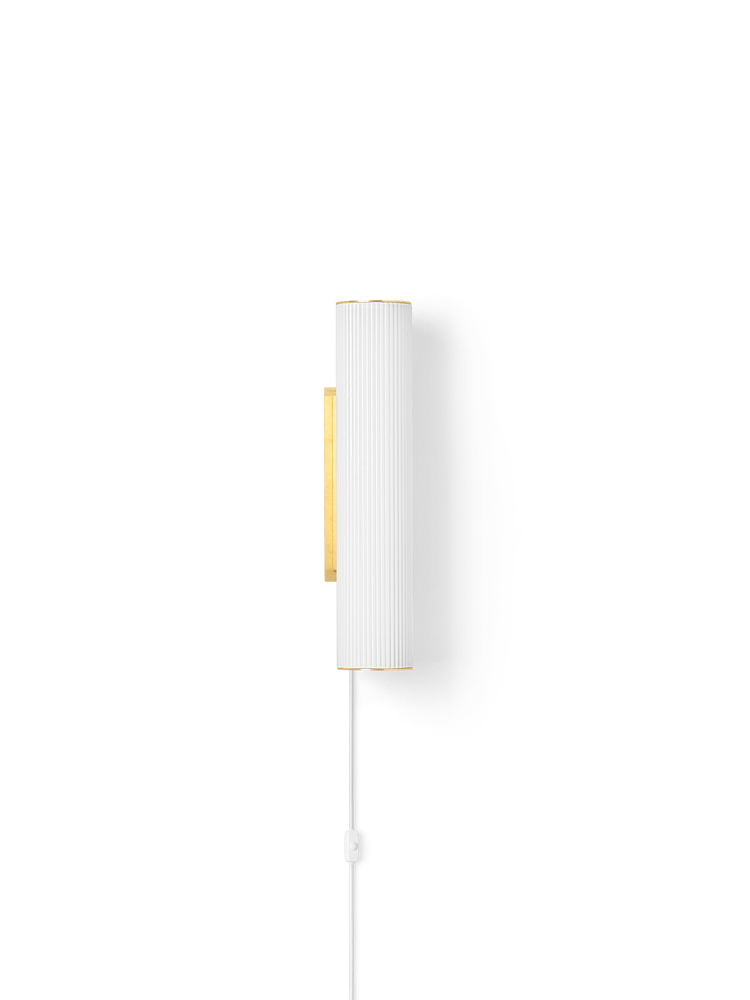 Настінний світильник ferm LIVING VUELTA 40 WHITE/BRASS 1104263776. Изображение 1