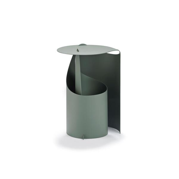 Karakter Coffee Table