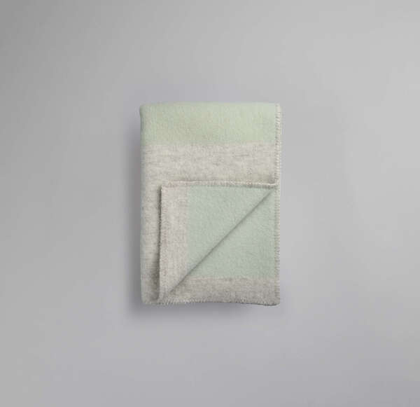 Плед Roros Bergstaden oliven