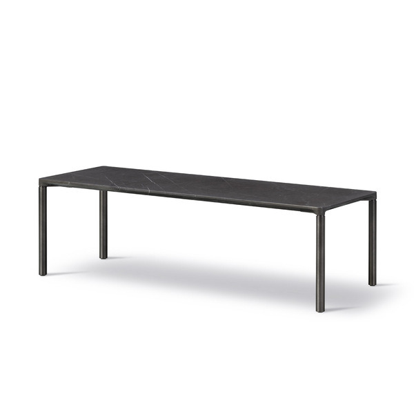 Cтіл Fredericia Piloti stone table