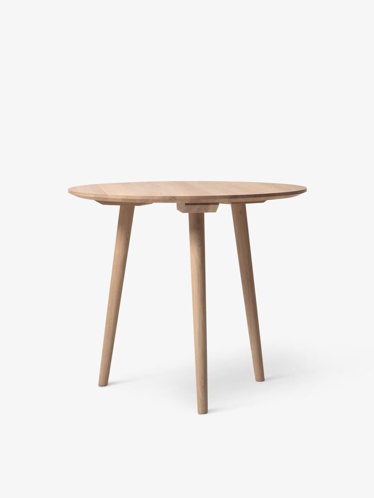 Стіл In Between SK3 / Oiled Oak Ø90cm. Изображение 1