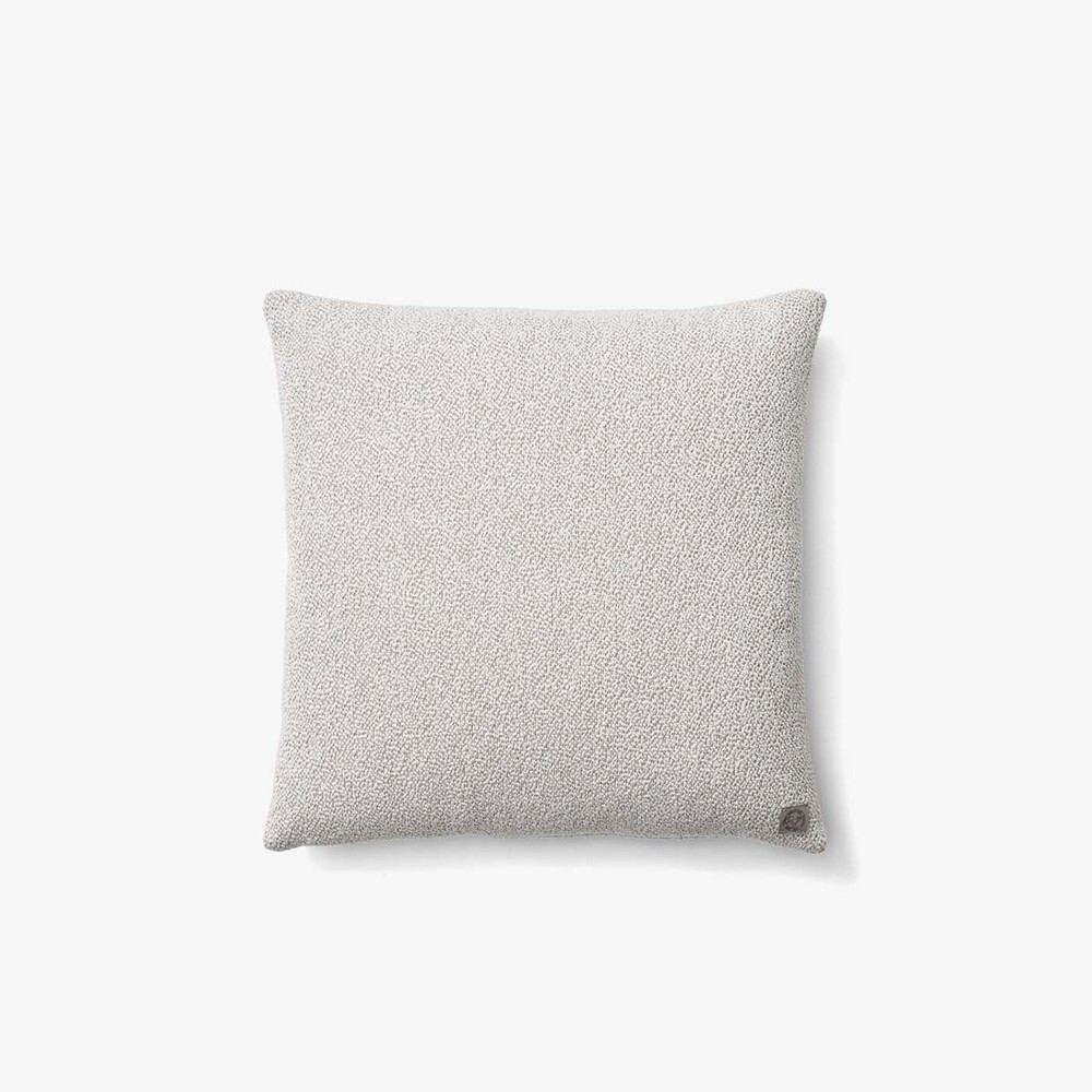 Подушка &Tradition 25010173 Collect Cushion SC28, Ivory&Sand Boucle. Изображение 1