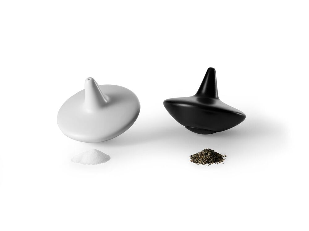 Солонка і перечниця Design House Stockholm Toupie. Изображение 1